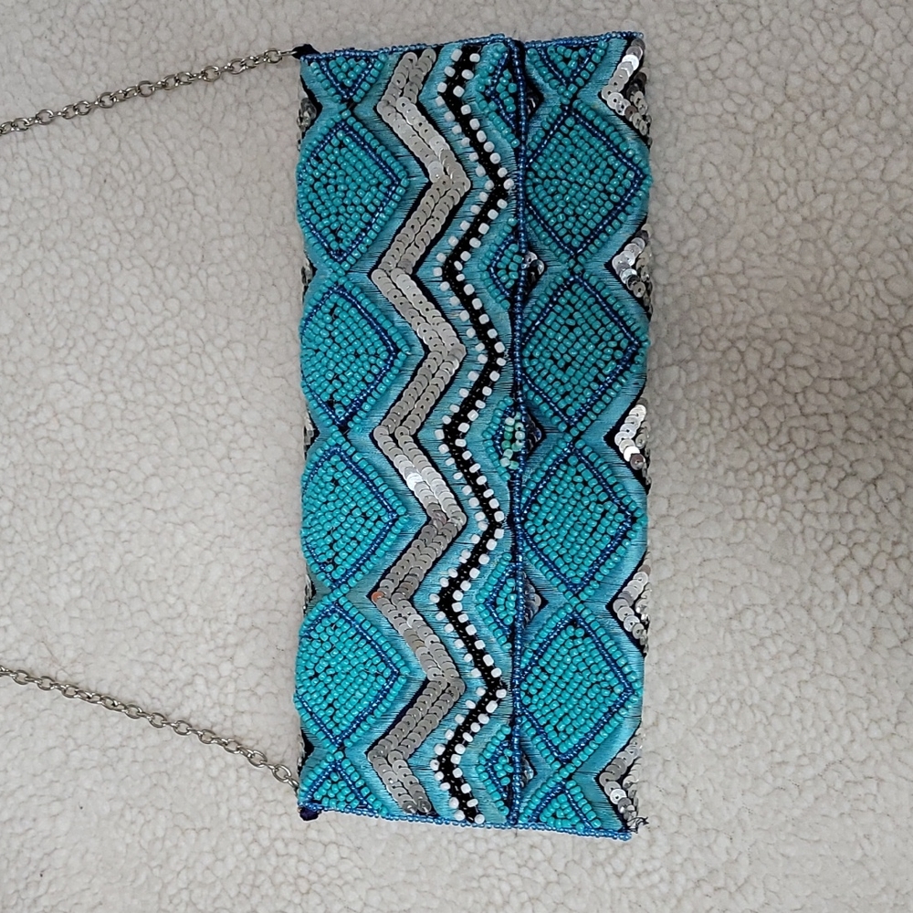 ANTIK KRAFT BEADED ENVELOPE CLUTCH WITH CHAIN Purse.